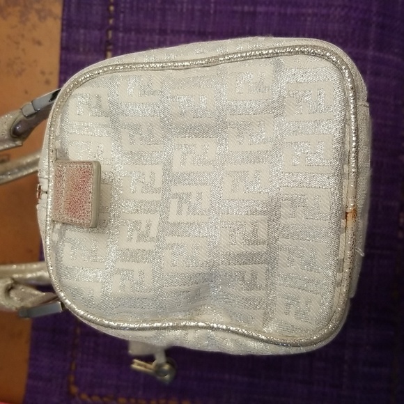 FENDI Nano - Picture 6 of 8